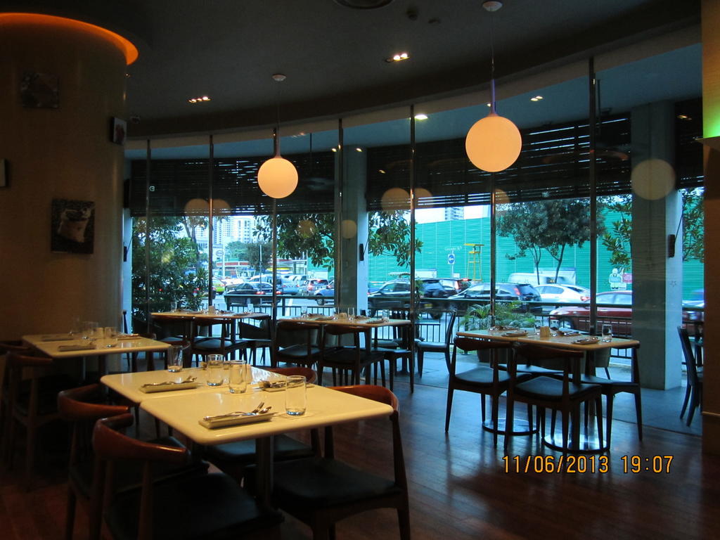 Aqueen Lavender Hotel Singapura